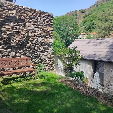Ferienhaus Le Secret Du Moulin, Agreable Tiny House Villefort (Lozere)